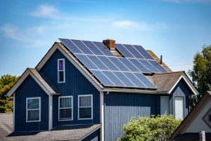 Quelles sont les conditions pour que votre maison soit propice à l’installation de panneaux solaires
