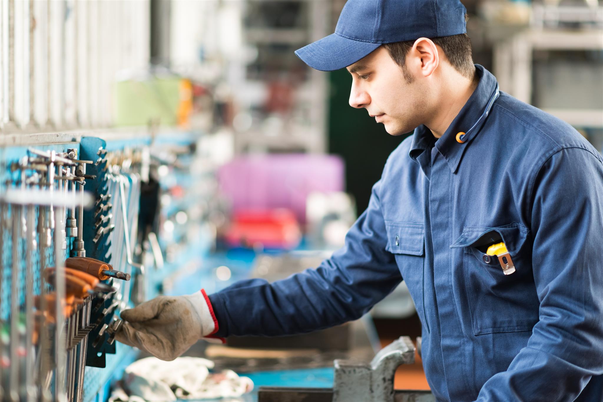 experts en électricité prêts à vous satisfaire